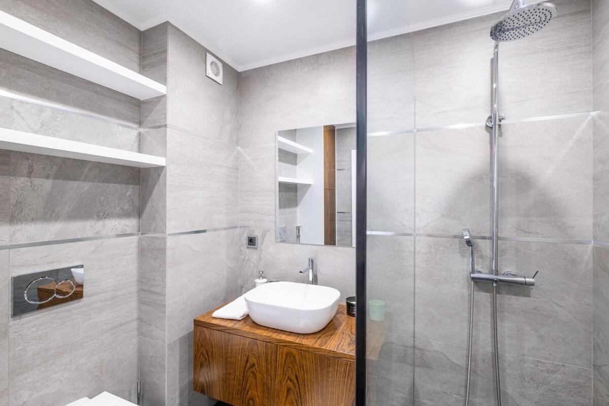 Benjamin Apartment 기아 외부 사진